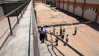 محافظ أسوان يتابع مشروع محطة معالجة صرف صحى إقليت لخدمة أكثر من 150 ألف نسمة