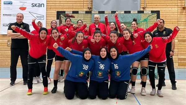 منتخب اليد للشابات