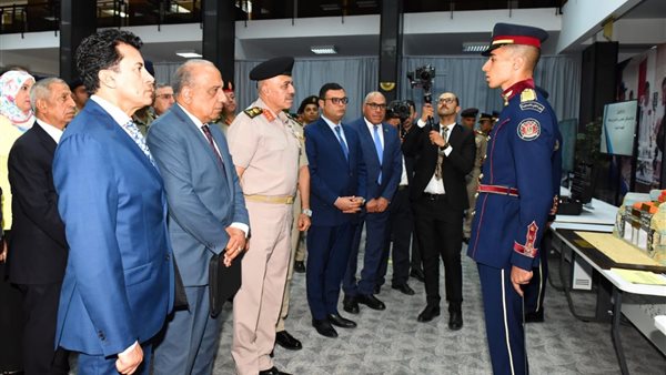 الفريق أحمد خليفة