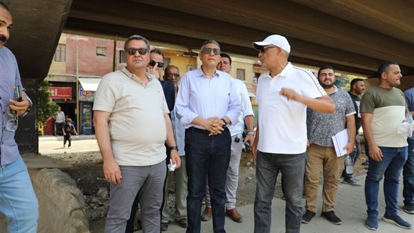 تطوير الشوارع المحيطة