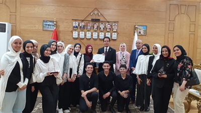 رئيس جامعة بنها يكرم الفائزين في مسابقة مؤسسة Enactus لعام 2025