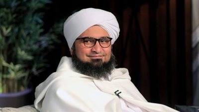 الحبيب علي الجفري: من طرائف ضياع البوصلة انتشار الاحتفاء بأجوبة الذكاء الاصطناعي عن أسئلة قضايانا المؤلمة 