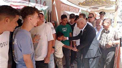 محافظ شمال سيناء يتفقد لجان انتخابات مجلس الشيوخ بالعريش