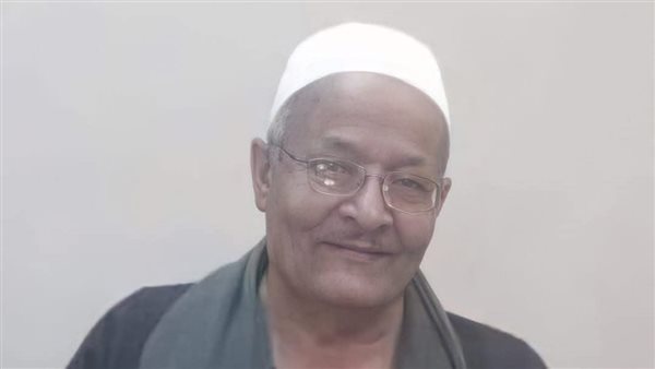 والد رئيس اللجنة