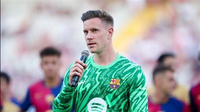 كإجراء تأديبي.. برشلونة يعلن سحب شارة قيادة الفريق من تير شتيجن 