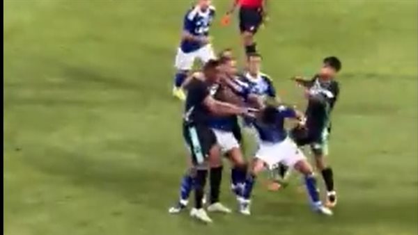 خناقة مباراة كومو