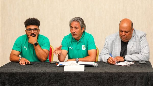 المؤتمر الصحفي 