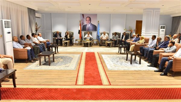 محافظ أسيوط