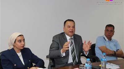 لجنة النقل باتحاد الغرف السياحية تتفقد مركز تدريب السائقين بـ 15 مايو وتدعو لتوسع نشاطه محليًا ودوليًا | صور