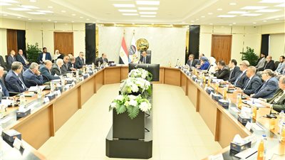 القابضة للتشييد: 33.4 مليار جنيه إيرادات مستهدفة.. و4.7 مليار جنيه صافي ربح متوقع