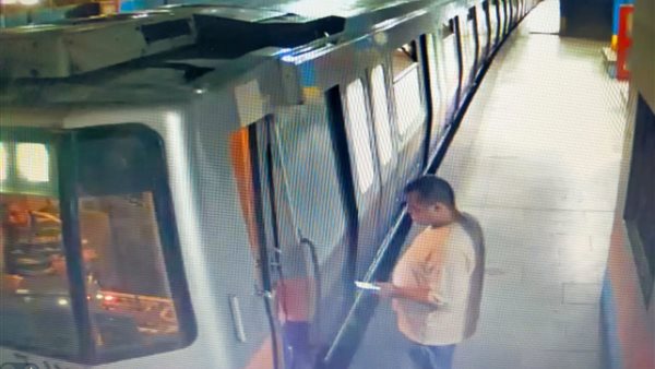 تشغيل حركة المترو