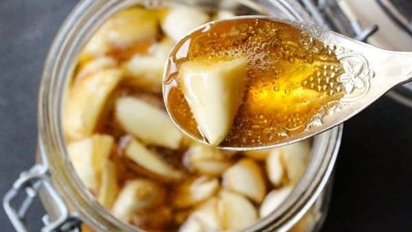 فوائد تناول الثوم