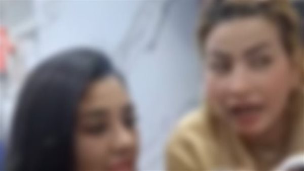 البلوجر نوجا تاتو