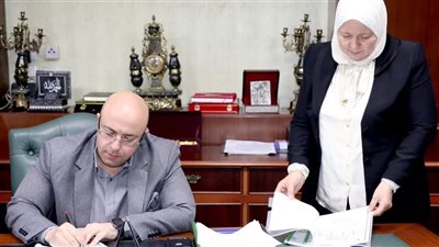 محافظ بني سويف يعتمد نتيجة الدور الثاني للشهادة الإعدادية ويخفض تنسيق الثانوي العام درجة واحدة