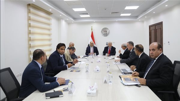 وزيرا العمل والتعليم