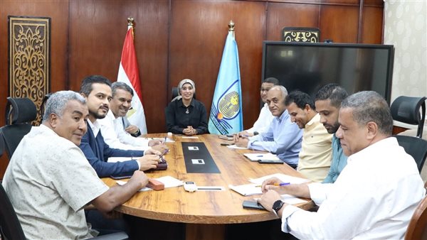 اجتماع رئيس جامعة