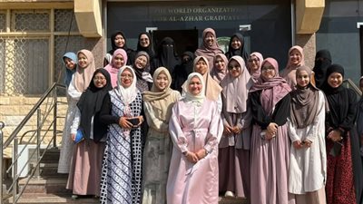 خلال افتتاحها برنامج صناعة القيادات النسائية المشرقة.. مستشار شيخ الأزهر: القيادة الحقيقية تقوم على الإلهام وتمكين الآخرين