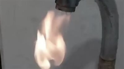 مياه البحيرة تكشف عن أسباب اشتعال غاز عند فتح حنفيات مياه الشرب بقرية شرنوب