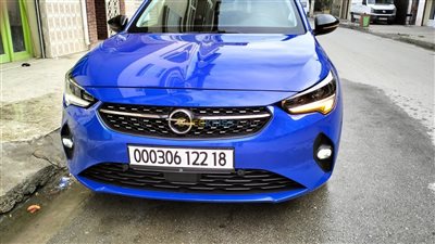 سيارة هاتشباك ألمانية مستعملة موفرة في استهلاك الوقود.. اعرف التفاصيل