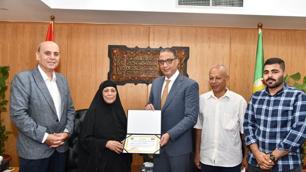 جانب من التكريم 