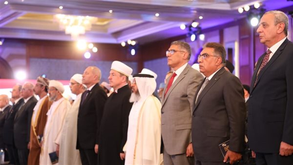 جانب من مشاركة المحافظ