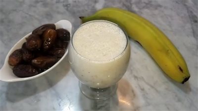 طريقة عمل سموثي الموز لزيادة الوزن.. مشروب الطاقة الطبيعي في الصيف
