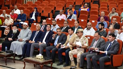 محافظ الدقهلية: لا مجال للمفاجآت.. خطط طوارئ ميدانية لمواجهة الأزمات والكوارث