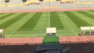بالصور.. الانتهاء من تطوير أرضية استاد برج العرب استعدادًا للموسم الجديد