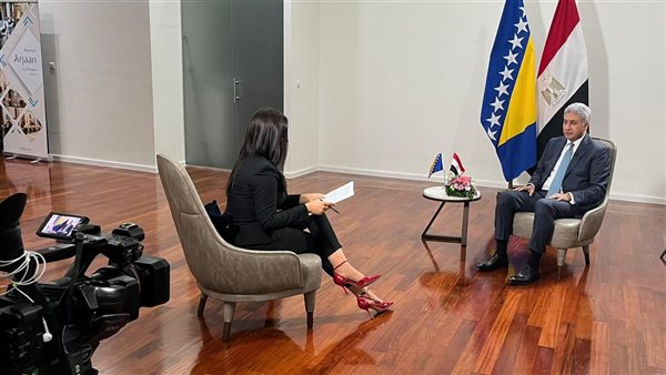 جانب من اللقاءات