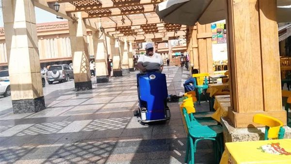 العمال بأسوان