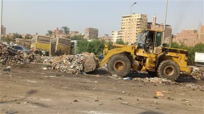 وزيرة البيئة توجه برفع جميع المخلفات بمنطقة الخصوص وشارع الريحاني بحي الهرم | صور