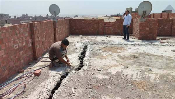 جانب من عمليات الإزالة