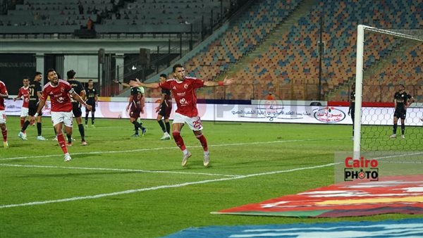 الأهلي وفاركو