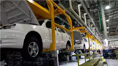 رئيس رابطة تجار السيارات: السوق تشهد تخفيضات حقيقية في الأسعار 