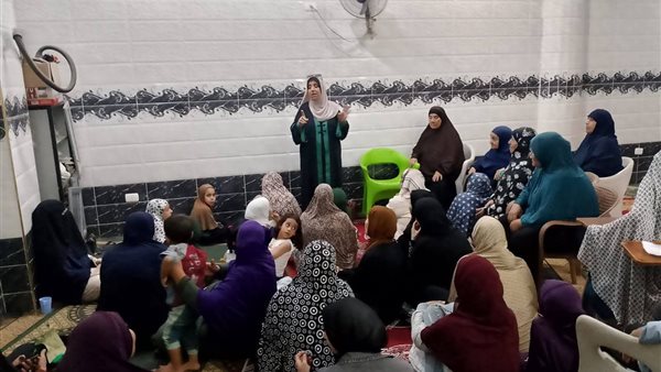 جانب من الندوات 