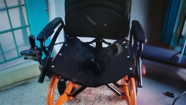 كرسي كهربائي 