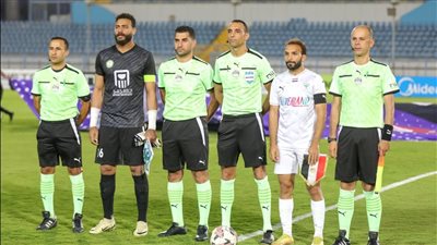 محمود بسيوني حكمًا للساحة.. طاقم تحكيم مباراة المصري وبيراميدز في دوري نايل