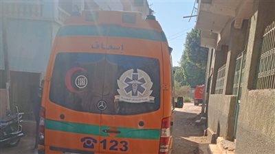 بتر ذراع شاب خلال تشغيل ماكينة فرم الذرة داخل أرض زراعية ببركة السبع في المنوفية