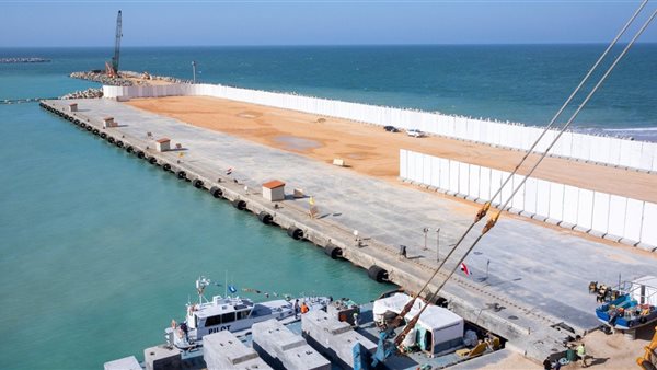 أحد الأرصفة التشغيلية