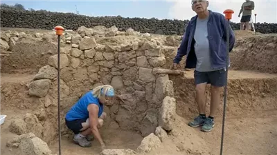 الذكاء الاصطناعي يفتح نافذة جديدة على أسرار النقوش الرومانية.. ما القصة؟