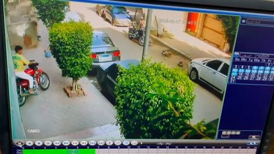 هربا قبل ضبطهما.. لصان يستوليان على دراجة نارية في وضح النهار بحدائق القبة