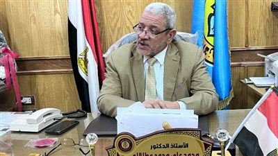 بعد شكوى أستاذة بالأزهر من وقف راتبها بسبب الشعر.. عميد كلية البنات: تغيبت أكثر من 15 يوما دون عذر