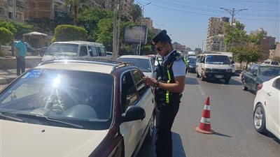 محافظ الدقهلية يتابع حملة مشتركة للكشف عن تعاطي المواد المخدرة والمخالفات المرورية بالمنصورة 