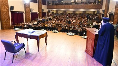 البابا تواضروس يشارك في حفل تخريج دبلومة العلوم اللاهوتية والكنسية بإكليريكية الإسكندرية