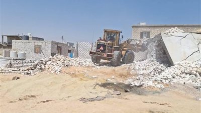 جهاز العلمين الجديدة يزيل 9 حالات تعدٍ على أراضٍ ويستردها بالكامل