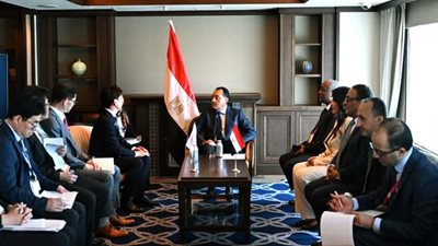 مدبولي لوزير السياحة والنقل الياباني: نتطلع لجذب صناعات السيارات وكل ما يتعلق بتحلية مياه البحر