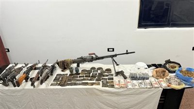 عقب تبادل إطلاق النار.. القضاء على أخطر عصابة لتجارة المخدرات والسلاح بأسوان