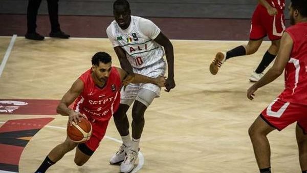 القنوات الناقلة لمباراة