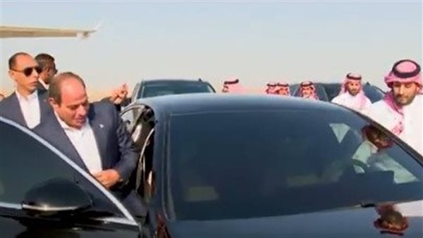 بن سلمان يستقبل الرئيس