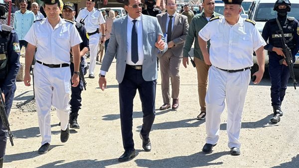 اللواء أحمد عزت مدير